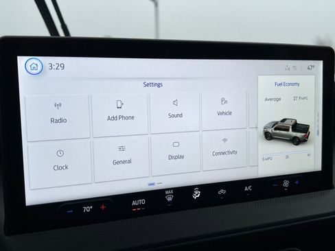 New 2025 Ford Maverick XLT w/ Black Appearance Package AWD/4WD image 23
