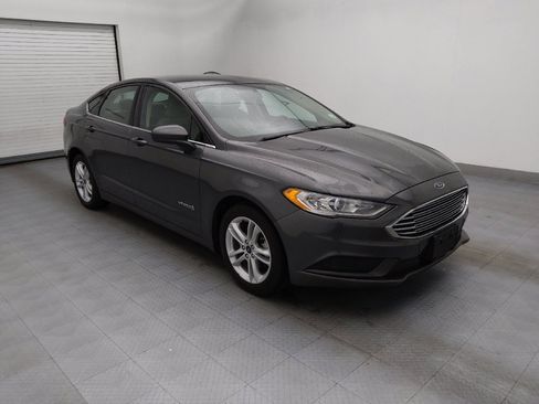 Used 2018 Ford Fusion S image 13