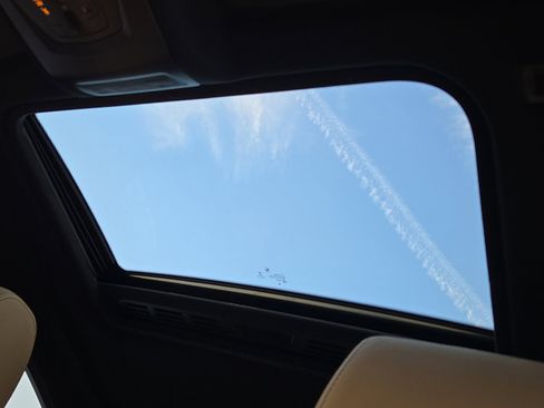 Used 2018 BMW X4 xDrive28i image 15