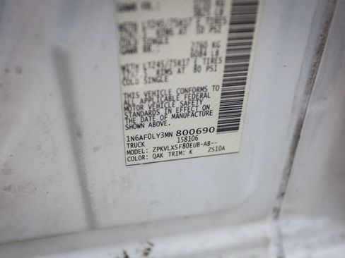 Used 2021 Nissan NV 3500 SV RWD image 47