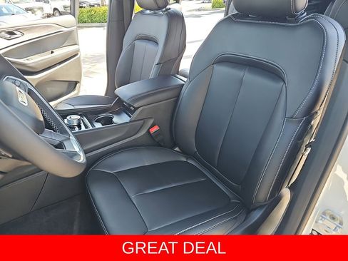 New 2025 Jeep Grand Cherokee L Limited w/ Luxury Tech Group II image 16