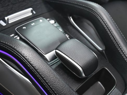 Used 2024 Mercedes-Benz GLE 450 4MATIC image 48