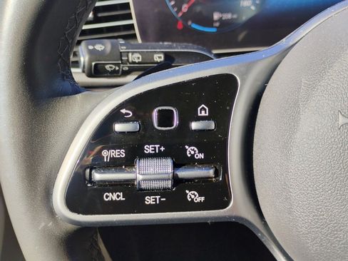 Used 2020 Mercedes-Benz GLE 350 4MATIC image 22