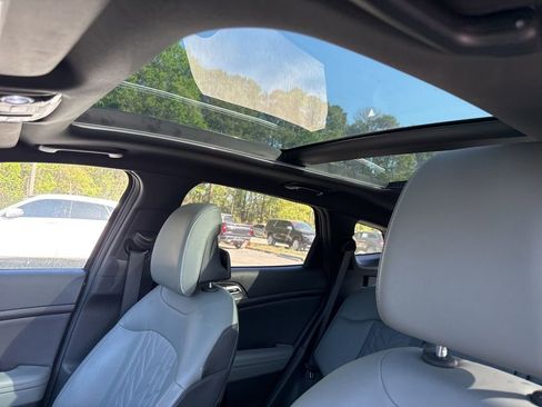 Used 2023 Kia Sportage X-Line w/ X-Line Premium Package image 7