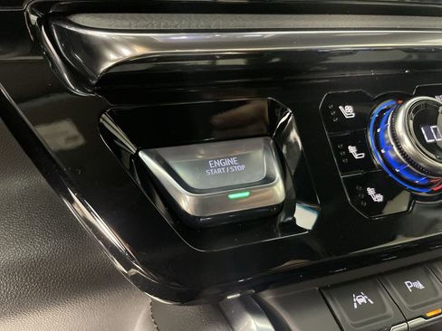 Used 2025 GMC Sierra 1500 Denali image 16