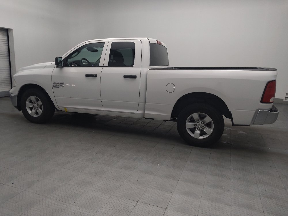 Used 2020 RAM 1500 Tradesman w/ Chrome Appearance Group RWD image 3