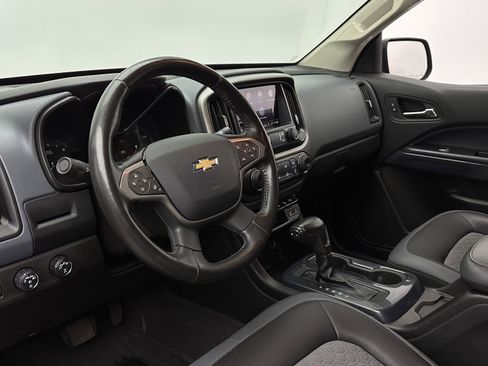 Used 2020 Chevrolet Colorado Z71 image 8