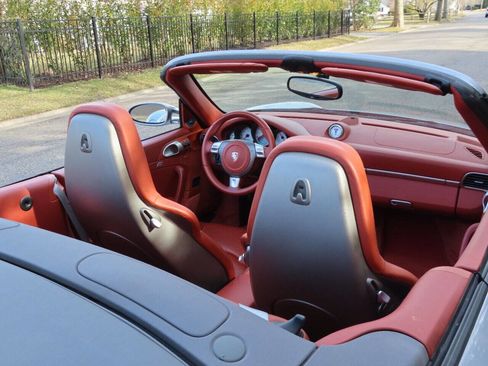 Used 2008 Porsche 911 Turbo image 32