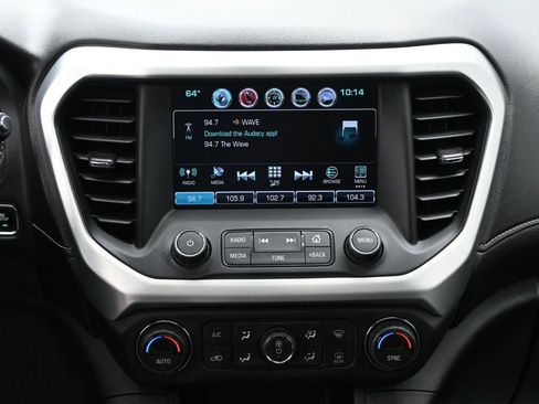 Used 2017 GMC Acadia SLT AWD/4WD image 10