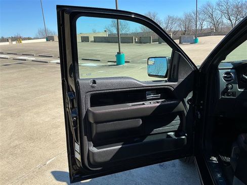 Used 2013 Ford F150 Limited image 27