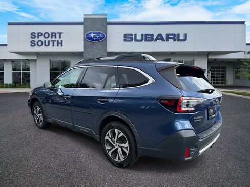 Used 2022 Subaru Outback Touring AWD/4WD image 5