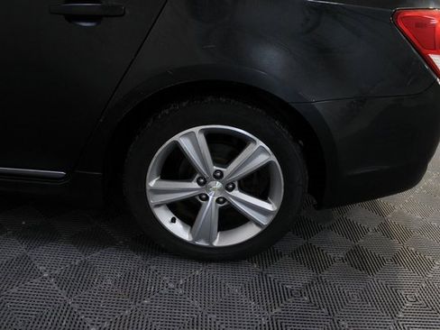 Used 2014 Chevrolet Cruze LT w/ Sun, Sound and Sport Package image 8