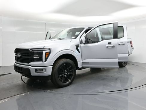 New 2025 Ford F150 Platinum w/ Equipment Group 702A High AWD/4WD image 33