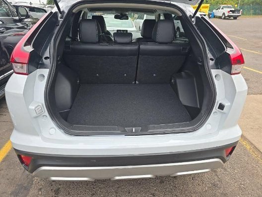 Used 2023 Mitsubishi Eclipse Cross SE AWD/4WD image 5