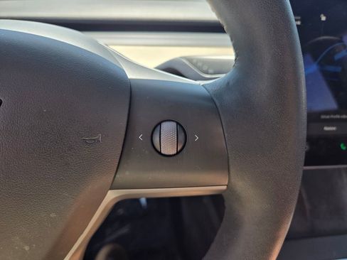 Used 2021 Tesla Model 3 Long Range AWD/4WD image 28