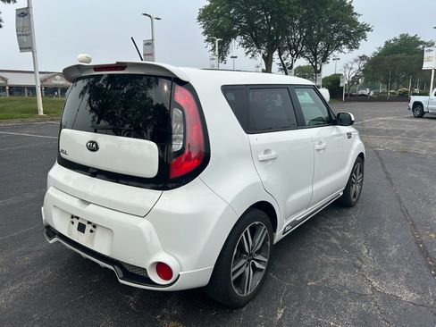 Used 2016 Kia Soul + w/ Soulful Package FWD image 5