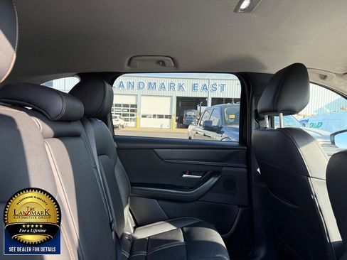 Used 2024 MAZDA CX-90 3.3 Turbo w/ Select Package image 14