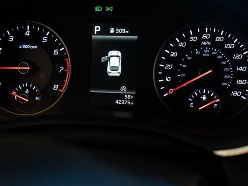 Used 2023 Kia Stinger GT-Line image 30