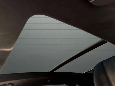 Certified 2024 Bentley Bentayga image 20