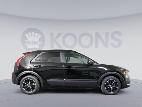 New 2026 Kia Niro EX image 7