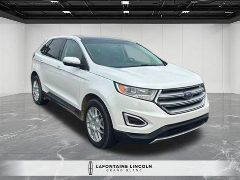 Used 2016 Ford Edge Titanium w/ Equipment Group 301A FWD image 7