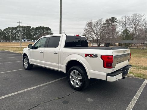 Used 2018 Ford F150 Platinum w/ Equipment Group 701A Luxury image 9