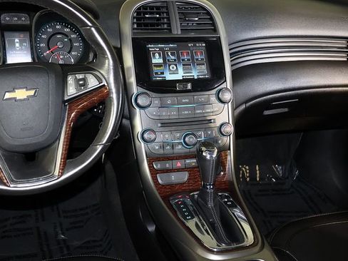 Used 2013 Chevrolet Malibu LTZ FWD image 15