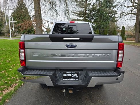 Used 2021 Ford F250 Lariat w/ Lariat Value Package image 5