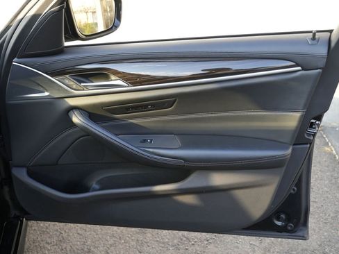 Used 2019 BMW 540i xDrive w/ M Sport Package AWD/4WD image 34