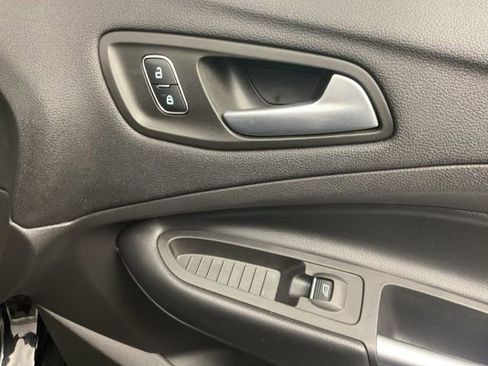 Used 2019 Ford Escape SE AWD/4WD image 24