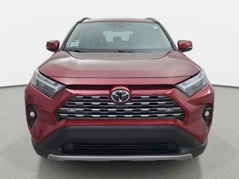 Used 2022 Toyota RAV4 Limited image 2