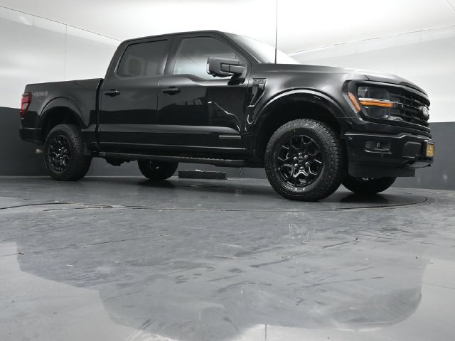 Certified 2024 Ford F150 XLT w/ Equipment Group 302A MID AWD/4WD image 37