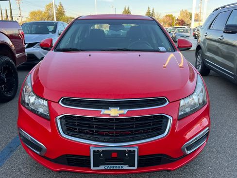 Used 2016 Chevrolet Cruze LT image 6