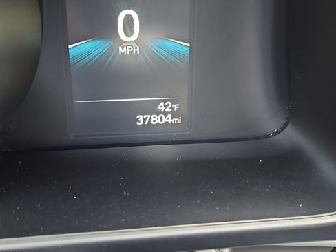 Used 2023 Hyundai Elantra SEL image 6