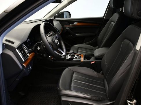 Certified 2023 Audi Q5 2.0T Premium Plus AWD/4WD image 6
