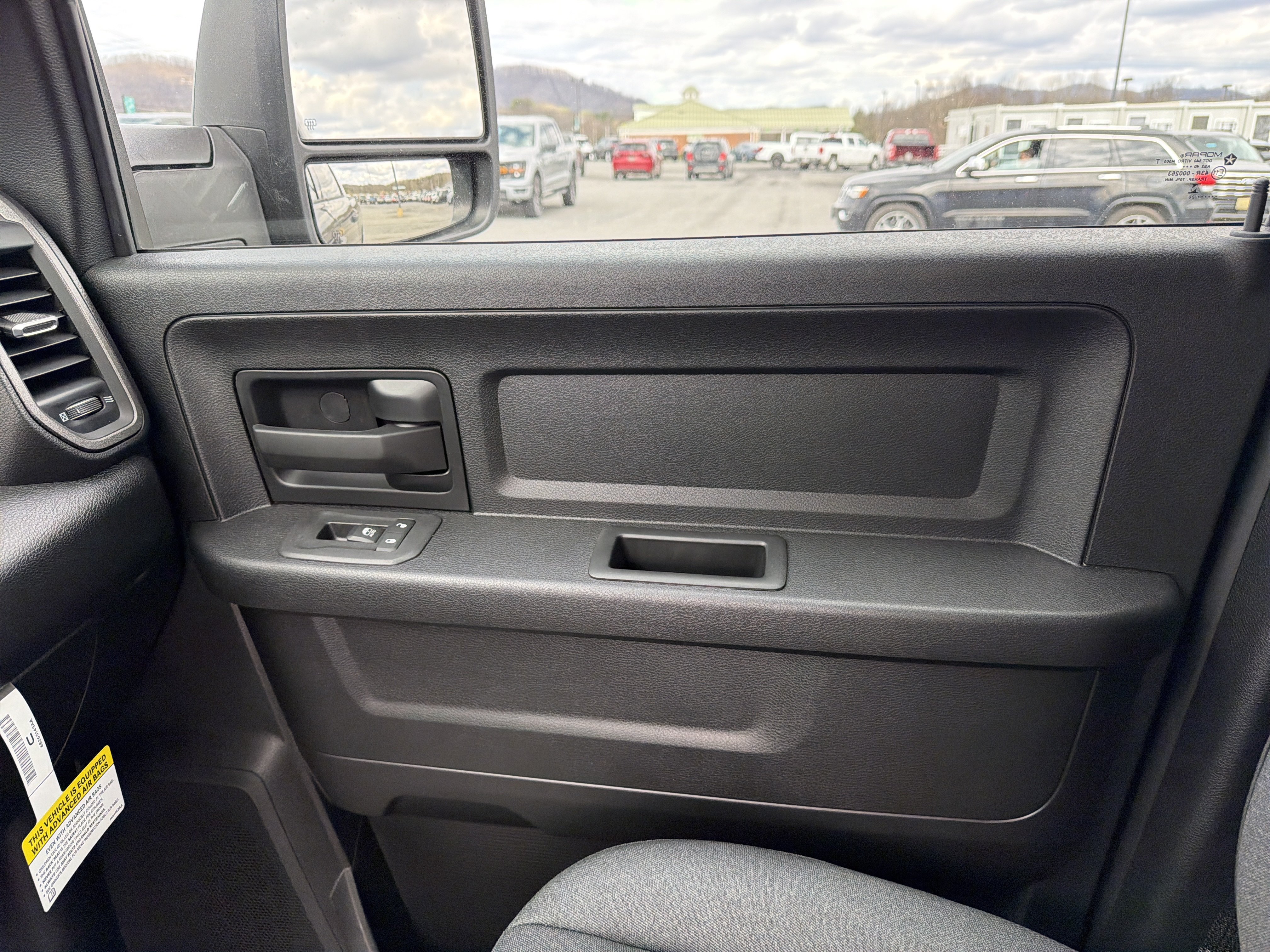 New 2026 RAM 2500 Tradesman AWD/4WD image 26