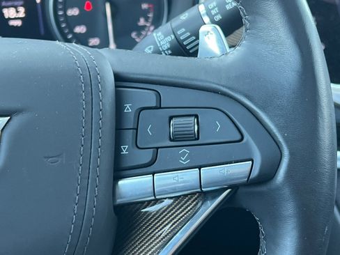 Certified 2024 Cadillac XT6 Sport w/ Platinum Package image 38