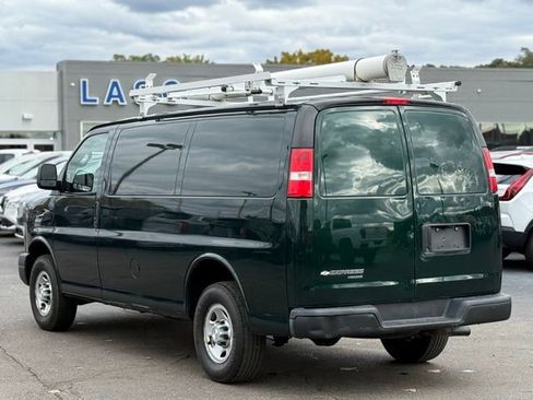 Used 2016 Chevrolet Express 2500 image 35