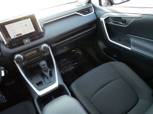 Certified 2025 Toyota RAV4 LE image 11