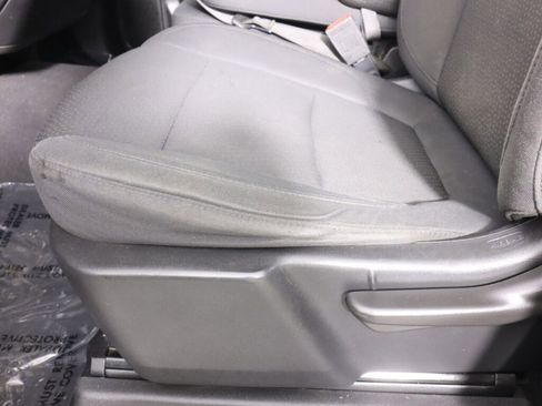 Used 2020 Chevrolet Silverado 1500 Custom image 25