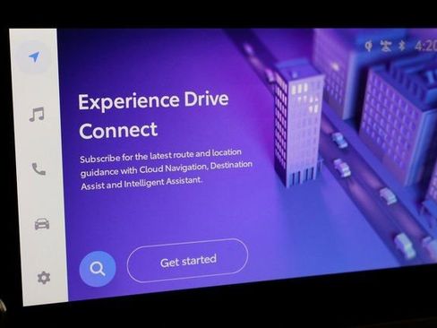 Used 2025 Toyota Camry SE image 24