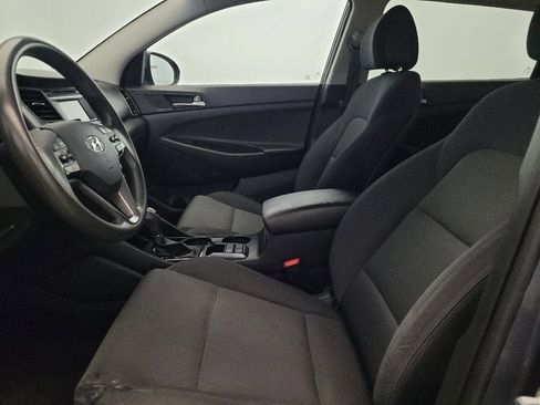 Used 2018 Hyundai Tucson SE AWD/4WD image 17
