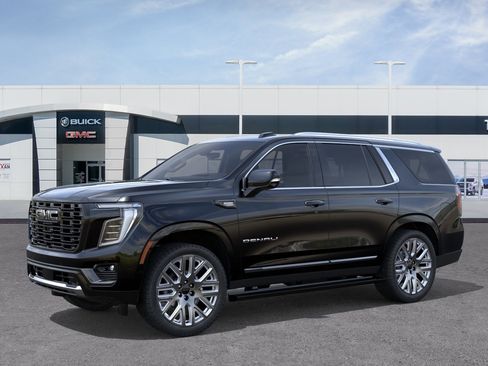 New 2026 GMC Yukon Denali Ultimate w/ LPO, Floor Liner Package AWD/4WD image 2