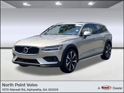 Certified 2025 Volvo V60 B5 Cross Country Ultra