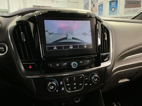 Used 2023 Chevrolet Traverse LT AWD/4WD image 20