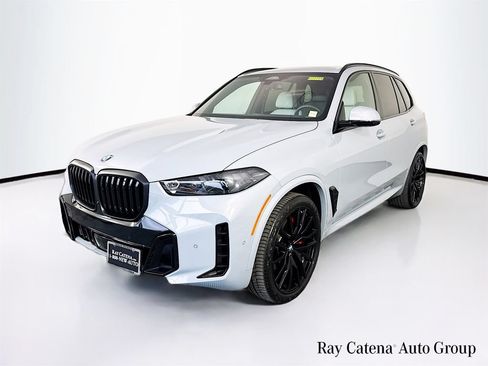 Used 2026 BMW X5 xDrive40i w/ M Sport Package AWD/4WD image 3