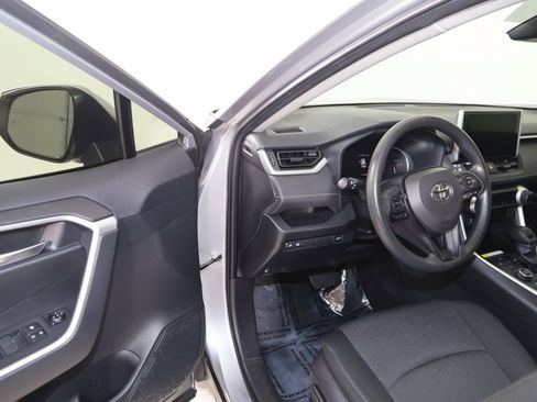 Used 2024 Toyota RAV4 XLE w/ Convenience Package image 45