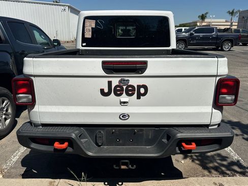 Used 2022 Jeep Gladiator Mojave AWD/4WD image 6