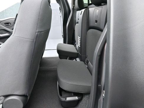 Used 2026 Nissan Frontier S w/ S Utility Package RWD image 24