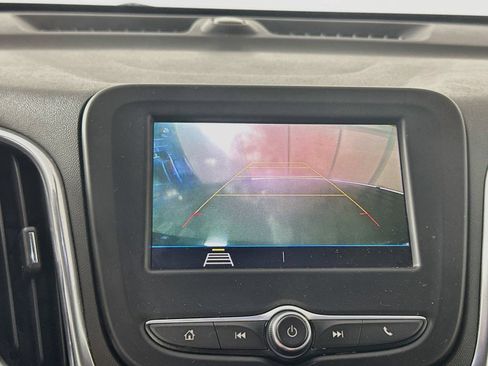 Used 2021 Chevrolet Equinox LT FWD image 13